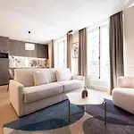 Relax In A Charming Flat In Le Marais