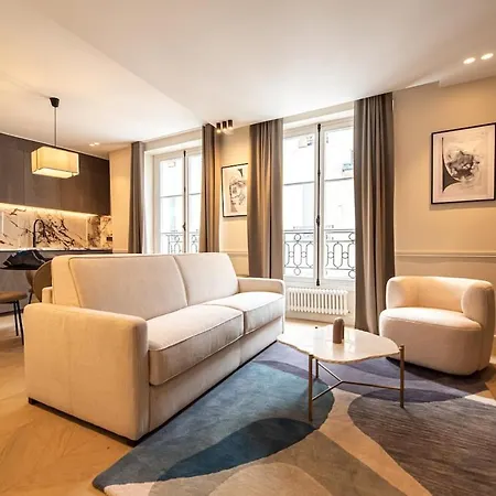 Relax In A Charming Flat In Le Marais Apartment